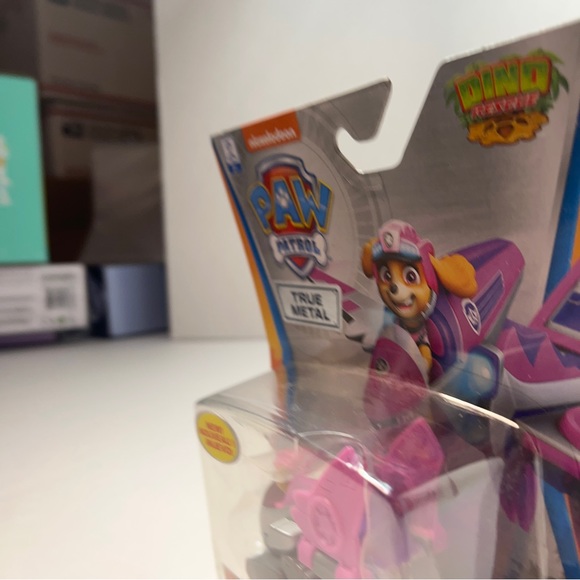 Nickelodeon Paw Patrol True Metal Skye Collectible New! - Picture 3 of 14